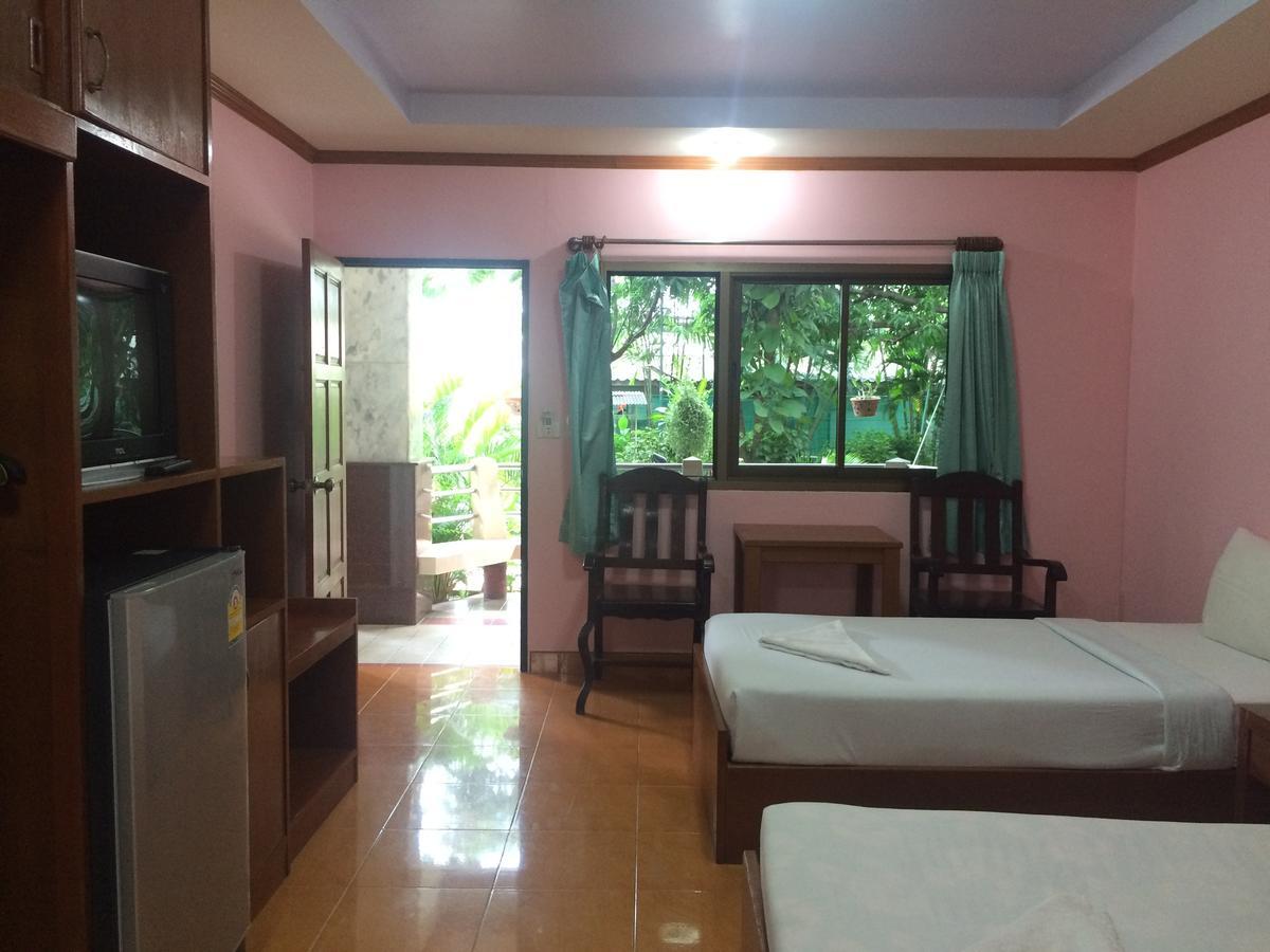 Coconut House Chaweng Hotel เกาะสมุย ภายนอก รูปภาพ