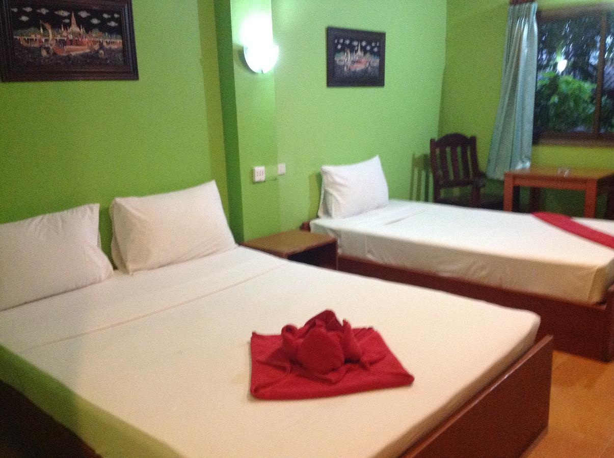Coconut House Chaweng Hotel เกาะสมุย ภายนอก รูปภาพ