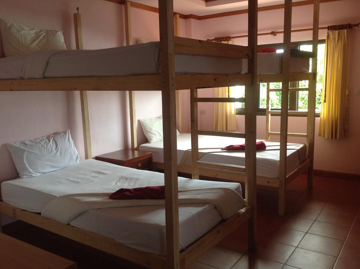 Coconut House Chaweng Hotel เกาะสมุย ภายนอก รูปภาพ
