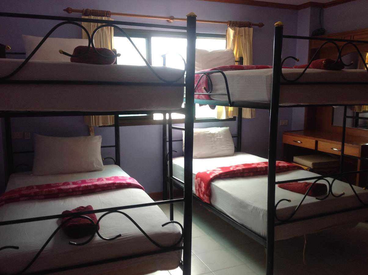 Coconut House Chaweng Hotel เกาะสมุย ภายนอก รูปภาพ