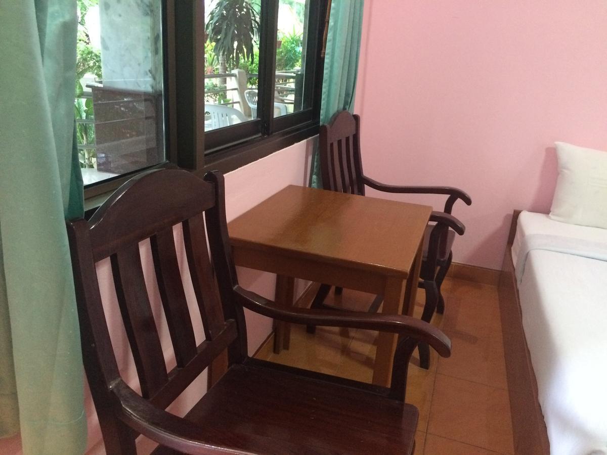Coconut House Chaweng Hotel เกาะสมุย ห้อง รูปภาพ