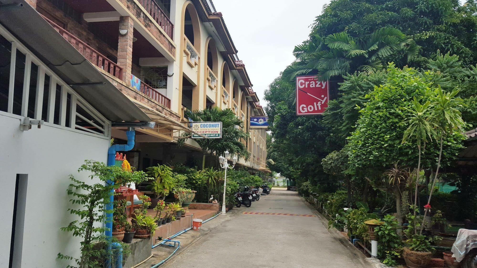 Coconut House Chaweng Hotel เกาะสมุย ภายนอก รูปภาพ