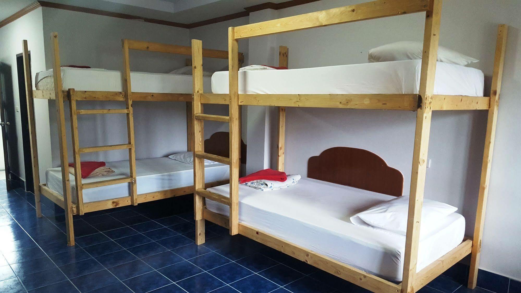 Coconut House Chaweng Hotel เกาะสมุย ภายนอก รูปภาพ